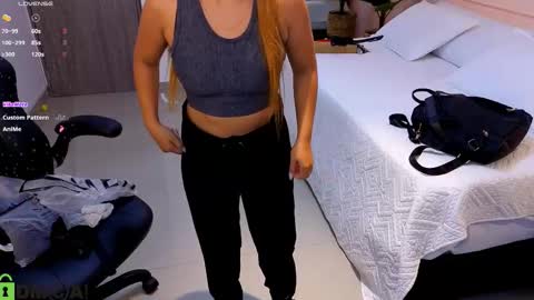 Snapshot of amelia_chillvibes chatting on November 2025 11:32:02 AM AMELIA online show from November 2025 11:32:02 AM