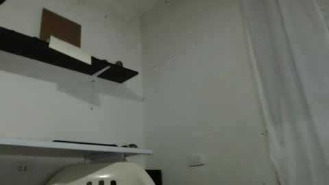 amelia online show from January 2026 03:34:01 AM