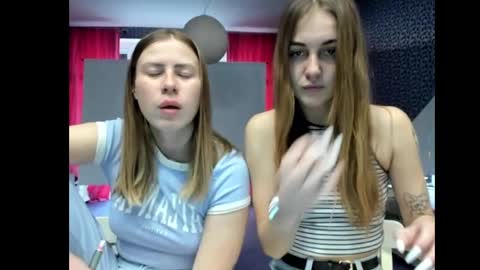 Snapshot of amelia_gold9 chatting on March 2025 03:23:02 PM amelia_gold9 online show from March 2025 03:23:02 PM