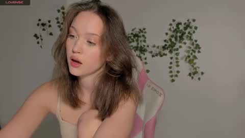 Snapshot of amelia_lein chatting on September 2025 12:21:01 AM Your Amelia online show from September 2025 12:21:01 AM