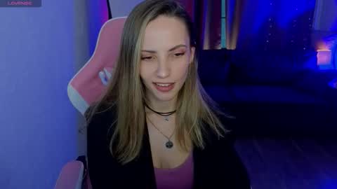 amelia_meili online show from February 2026 01:31:02 PM