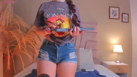  Amelia  online show from April 2026 06:27:02 PM