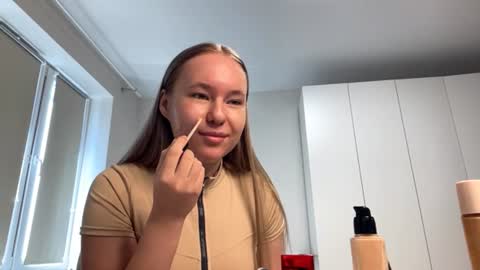 Snapshot of ameliachittester chatting on June 2026 11:57:01 AM I am Amelie ntmu Lets hit 10 Thumbs Up together online show from June 2026 11:57:01 AM
