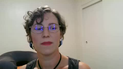 Snapshot of ameliaishka chatting on September 2025 03:40:01 AM Ameliaishka online show from September 2025 03:40:01 AM