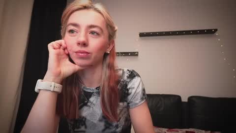 Snapshot of ameliamber0 chatting on December 2024 03:32:01 PM Amelia online show from December 2024 03:32:01 PM