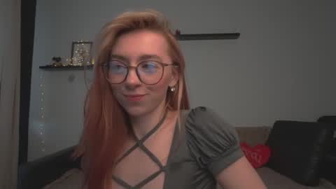 Snapshot of ameliamber0 chatting on March 2025 03:56:01 PM Amelia online show from March 2025 03:56:01 PM