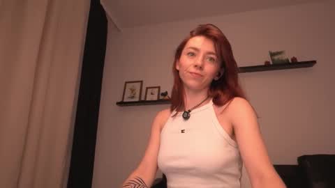 Snapshot of ameliamber0 chatting on September 2025 04:21:01 PM Amelia online show from September 2025 04:21:01 PM