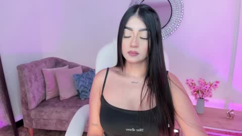 Amelie Jons online show from January 2025 10:30:02 PM