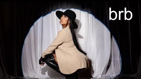 Amelie online show from October 2025 11:55:01 AM