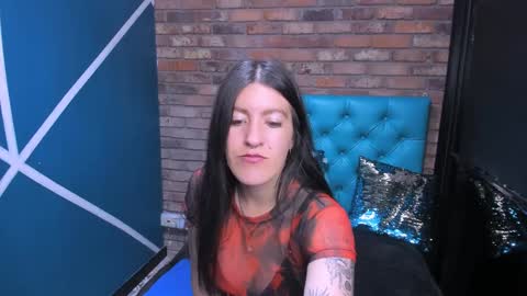Snapshot of ameliegray chatting on December 2024 07:38:02 PM A M E L I E online show from December 2024 07:38:02 PM