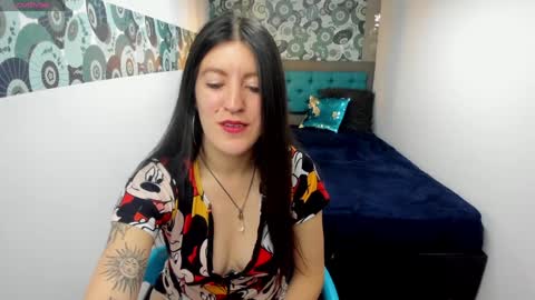 Snapshot of ameliegray chatting on January 2025 12:30:01 PM A M E L I E online show from January 2025 12:30:01 PM
