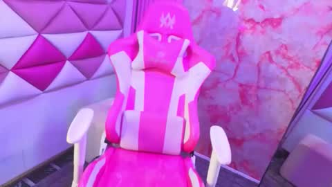 AmelieRose69 online show from April 2026 08:46:01 AM