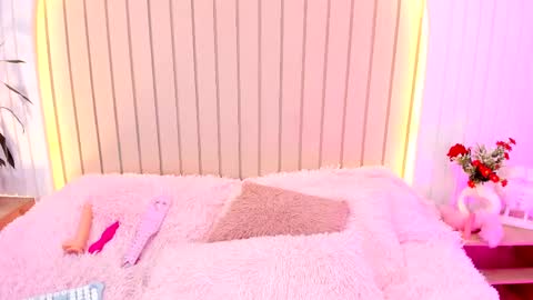 Amelia online show from March 2025 07:02:01 AM