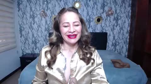 Amell Thomson online show from October 2025 11:39:01 AM