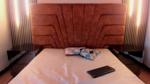 AMELIA online show from January 2026 04:39:01 AM