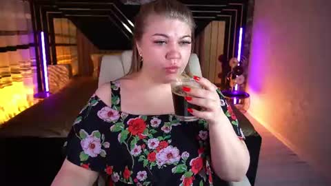 Alina online show from July 2026 12:18:02 PM