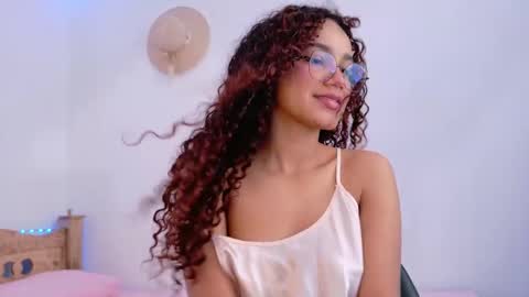 Snapshot of amely_sweetheat chatting on May 2026 04:14:02 PM Amely online show from May 2026 04:14:02 PM