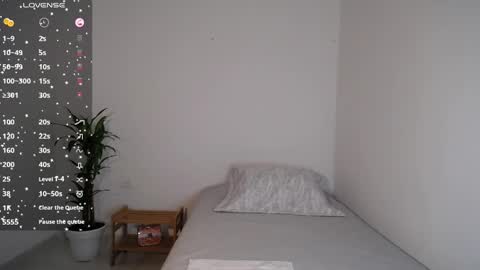 Amely  online show from February 2025 06:40:01 AM