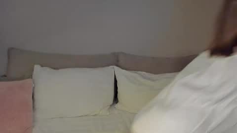 Stefa online show from December 2025 07:42:01 PM