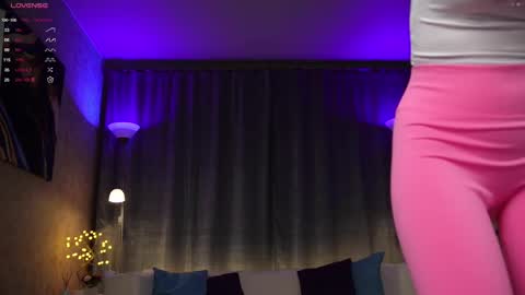 Amy  online show from March 2025 05:12:01 AM