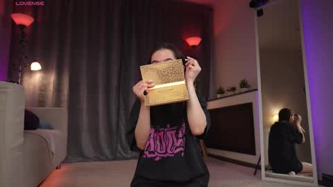 Amy  online show from February 2026 02:28:02 AM