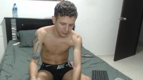 Snapshot of americanbig_dick chatting on October 2025 05:08:01 AM Lucian online show from October 2025 05:08:01 AM