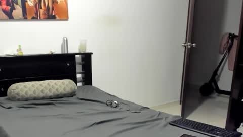 Snapshot of americanbig_dick chatting on November 2025 05:56:02 AM Lucian online show from November 2025 05:56:02 AM