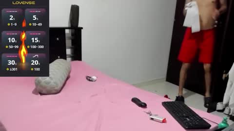 Snapshot of americanbig_dick chatting on December 2025 05:17:02 AM Lucian online show from December 2025 05:17:02 AM