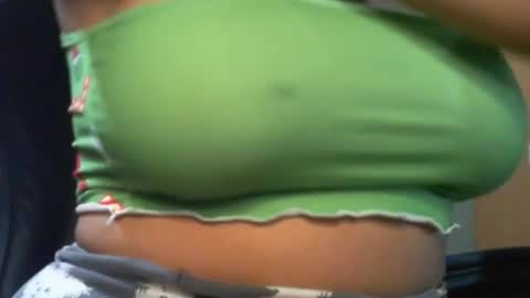 Mari online show from April 2026 07:18:01 PM