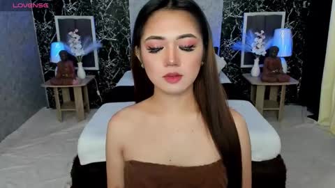 Claire online show from September 2025 12:36:02 AM