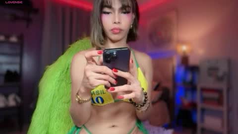 Snapshot of amethyst_ts chatting on February 2026 07:31:02 PM AMETHYST look at my BIO online show from February 2026 07:31:02 PM