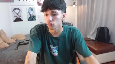 amethystshadow online show from November 2025 04:06:02 PM