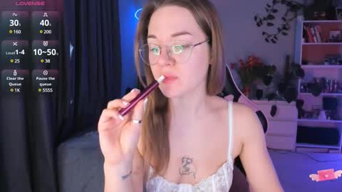 Snapshot of ami_amour_ chatting on February 2025 11:36:01 AM Hi-hi I am Kate welcome to my sexy room online show from February 2025 11:36:01 AM