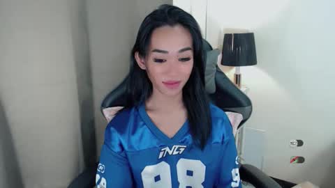 Snapshot of ami_lewis chatting on November 2025 12:52:02 AM JOANNA online show from November 2025 12:52:02 AM