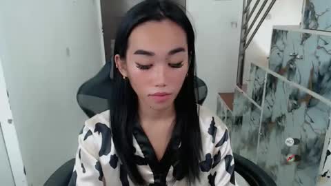 Snapshot of ami_lewis chatting on February 2026 05:01:02 AM JOANNA online show from February 2026 05:01:02 AM