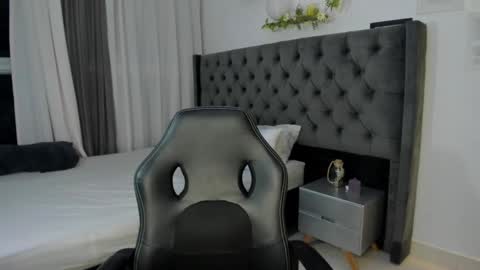 Amira sweet online show from September 2025 06:24:01 AM