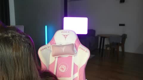 Snapshot of amilia4u chatting on October 2025 08:15:02 AM A online show from October 2025 08:15:02 AM