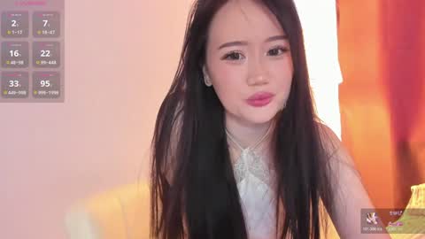 AmiliYan online show from November 2025 07:52:02 AM