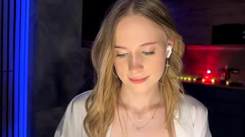 Snapshot of amily_sunray chatting on May 2026 06:09:01 PM Amily online show from May 2026 06:09:01 PM