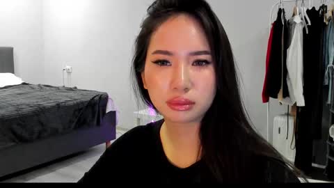 Amina online show from January 2026 06:12:02 PM