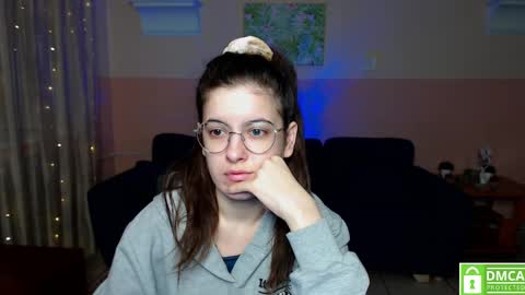 Amina online show from February 2025 06:31:01 AM