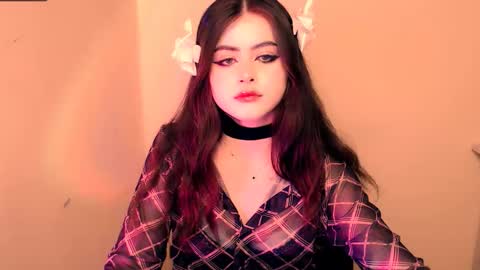 Amina online show from March 2026 07:53:02 PM