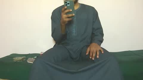 Amir online show from September 2025 09:25:02 AM