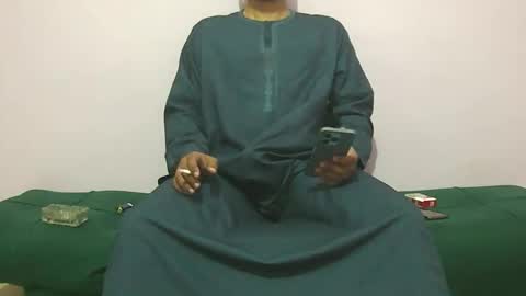 Amir online show from October 2025 07:43:01 PM