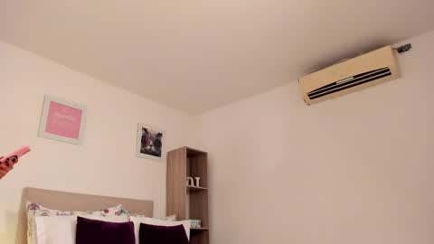 Amira Sanz online show from November 2025 02:22:01 AM