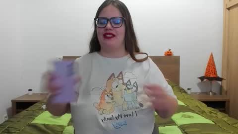 Amira Vyxen online show from November 2025 10:54:01 PM