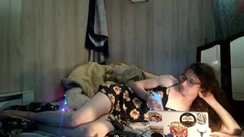 amituist online show from April 2026 12:35:01 AM