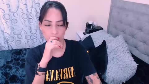 diana online show from February 2025 02:58:01 AM
