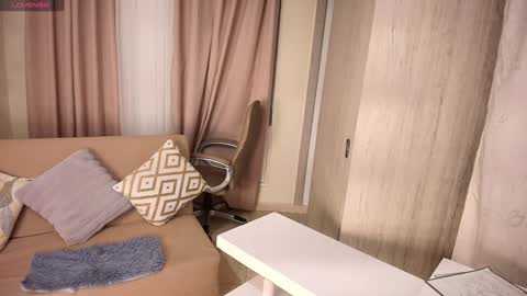 Amelya online show from January 2025 07:20:02 PM