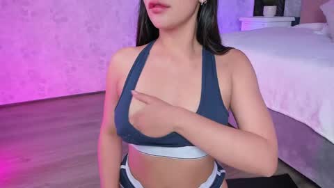 Amy online show from April 2026 11:54:02 PM